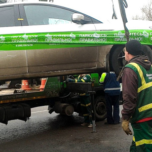 Машины водителей без пропусков будут отправлять на штрафстоянку