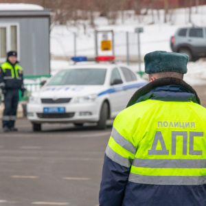 На Кубани задержали группировку полицейских-вымогателей