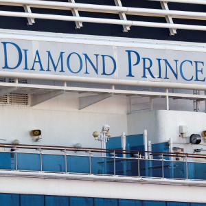 В посольстве РФ рассказали о состоянии россиян на борту Diamond Princess