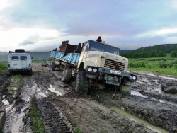 Зверская мощь легендарного грузовика КРАЗ 6x6 чудо советского машиностроения siberia monster truck Зверская мощь легендарного грузовика КРАЗ 6x6 чудо советского машиностроения siberia monster truck