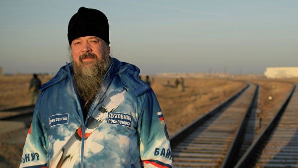 Благодаря ему ракеты не врезаются в небесную твердь. НАСА показало духовника Роскосмоса Благодаря ему ракеты не врезаются в небесную твердь. НАСА показало духовника Роскосмоса
