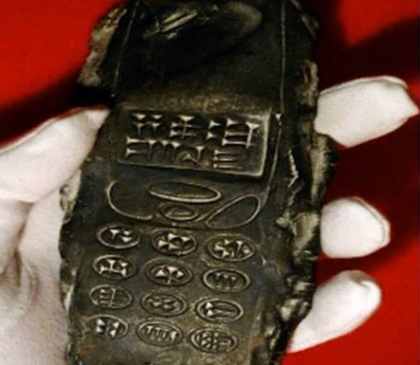 Археологи нашли в Австрии древний сотовый телефон