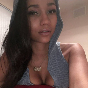 tolstuyu-afrikanku-temnokozhie-krasavitsi-foto-popki