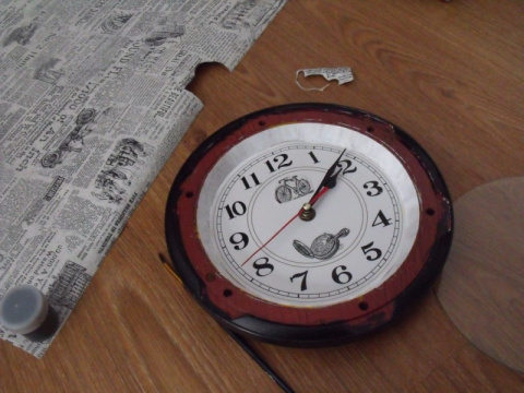 Покрасить время. Настенные часы своими руками. Часы стомма икеа настенные. Менее яркий. Покрасить время.