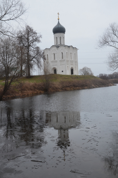 Храм Покрова на Нерли зимой