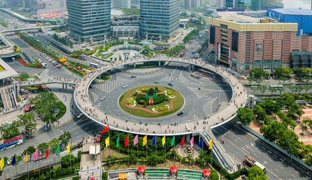 ЭКСКУРСИОН. Необычный пешеходный переход в Шанхае