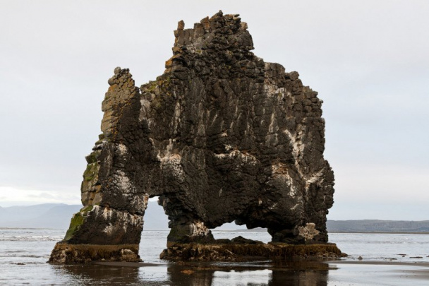 ЭКСКУРСИОН. Скала Хвитсеркюр в Исландии
